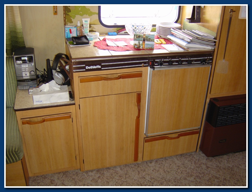 Kaeslin's Wohnwagen alte Kueche